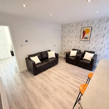 Two Well Presented En-suite Bedrooms For Rent Casa de hóspedes