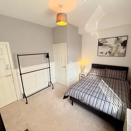 Two Well Presented En-suite Bedrooms For Rent Casa de hóspedes Barrow-in-Furness